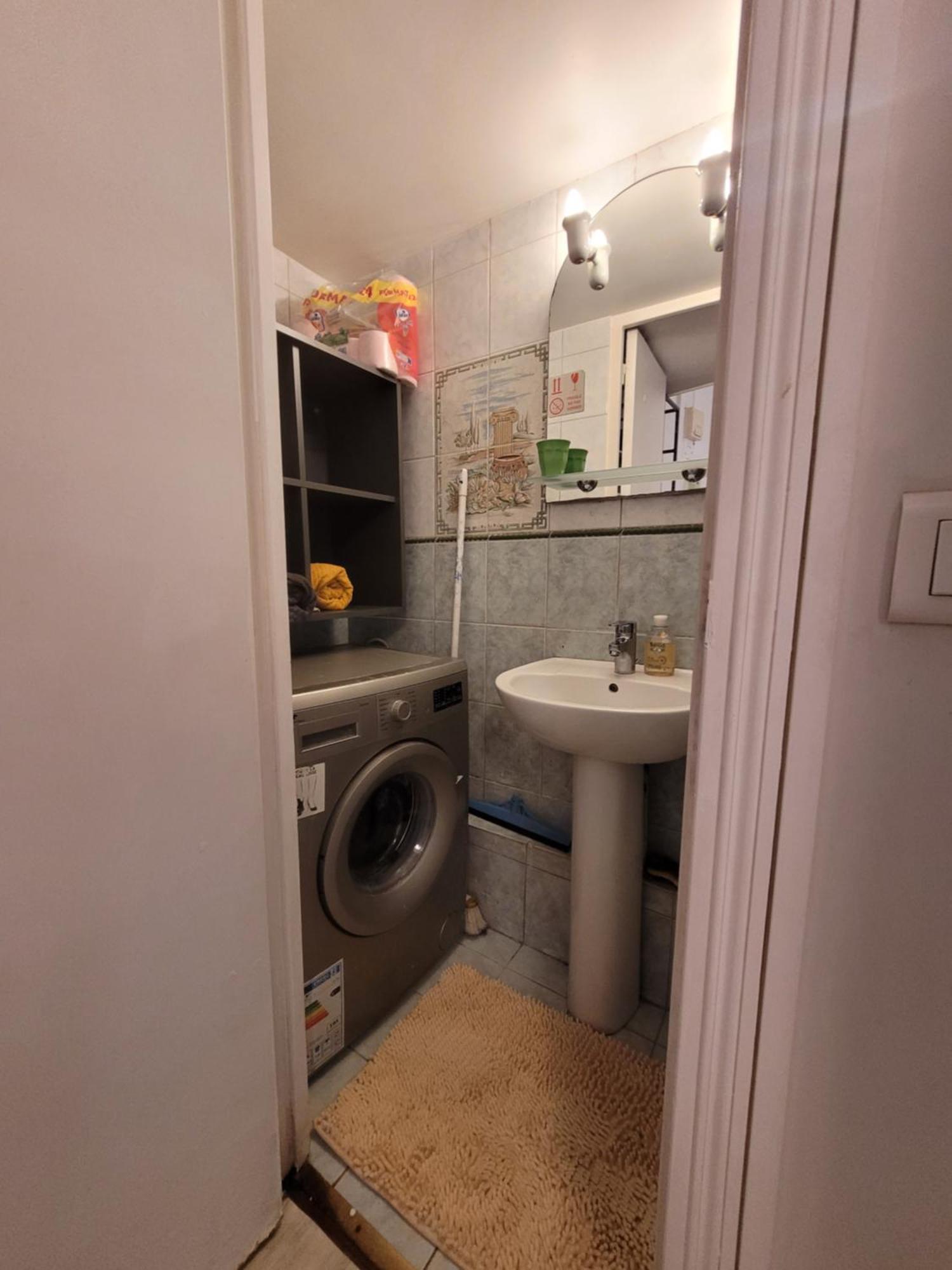 Cozy And Nice Homestay Room - Chambre D'Hote ปารีส ภายนอก รูปภาพ