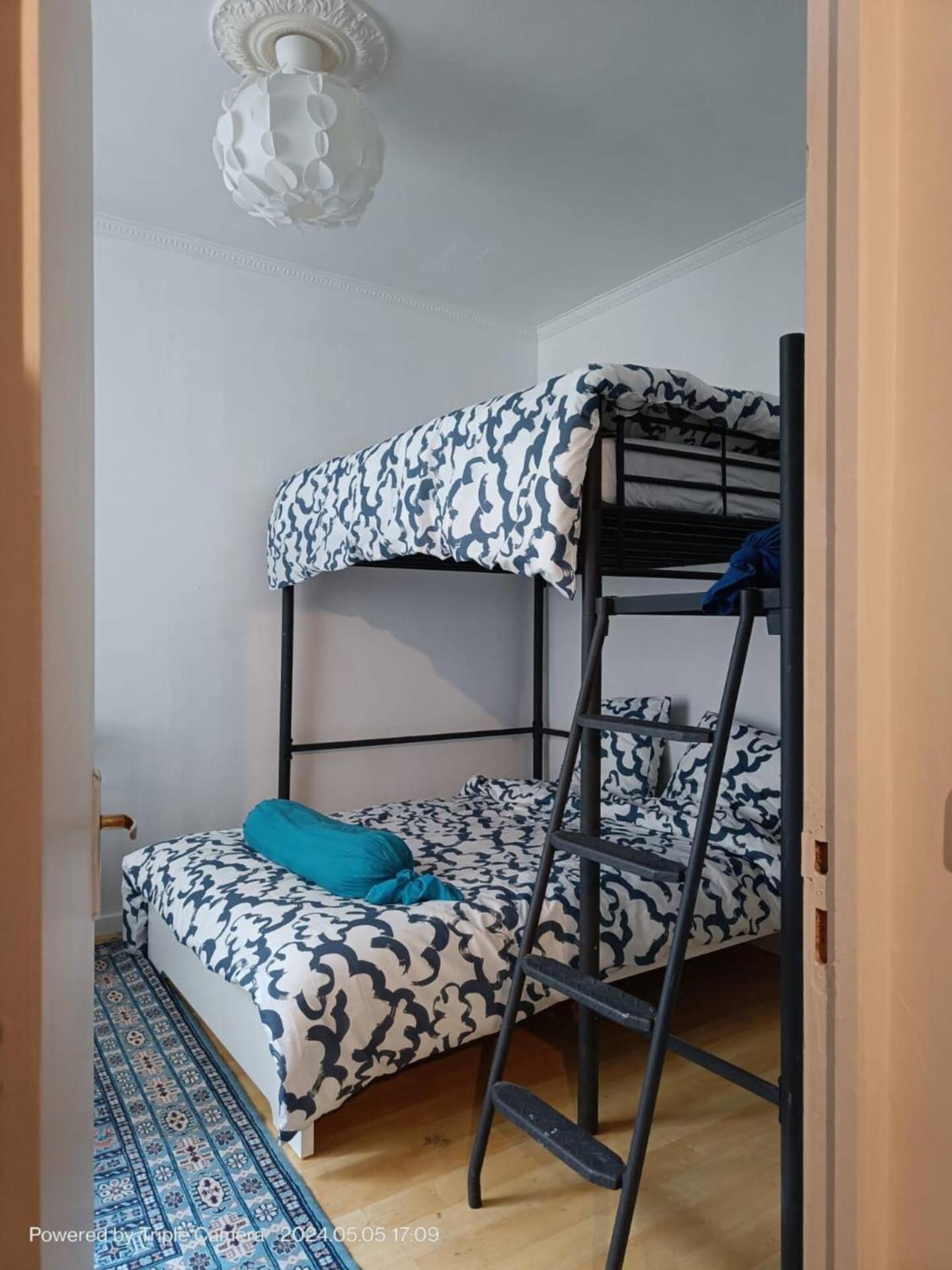 Cozy And Nice Homestay Room - Chambre D'Hote ปารีส ภายนอก รูปภาพ